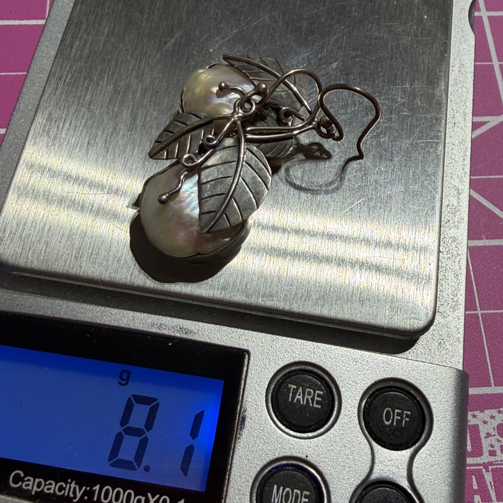 Sterling Silver Leaf Pearl Earrings (3) - Picture 5 of 8